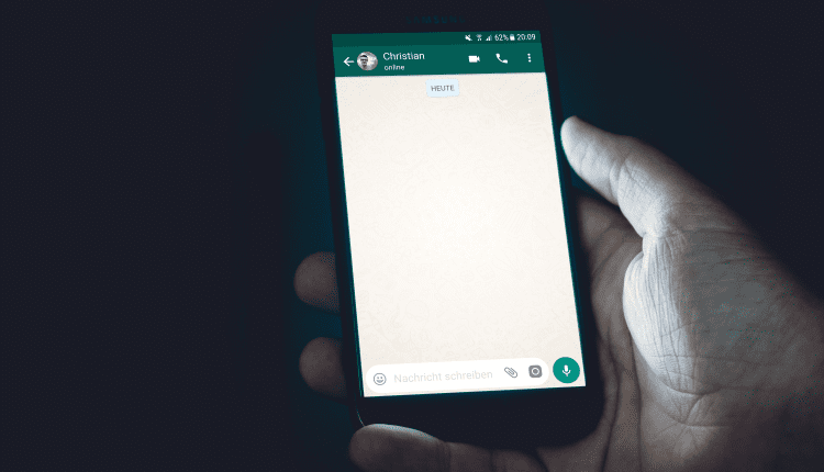 Camuflar chats: veja como poderá esconder chats no Whatsapp